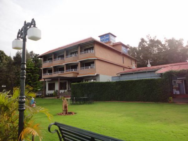 Nahar Retreat