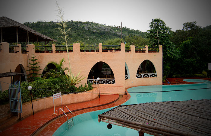 Country Club Wildlife Resort