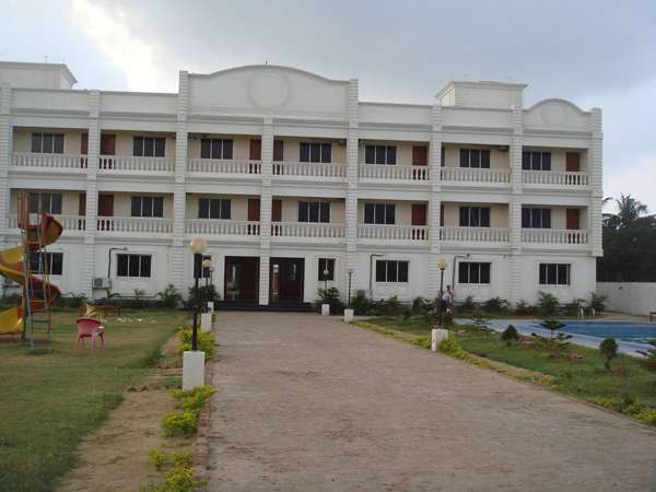 United-21 Beach View Mandarmoni